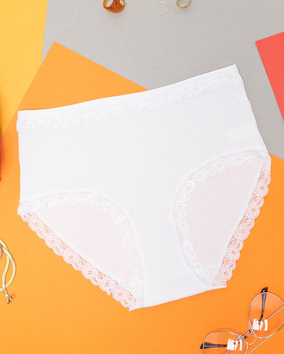 Sieviešu baltas kokvilnas mežģīņu biksītes PLUS SIZE - Apakšveļa