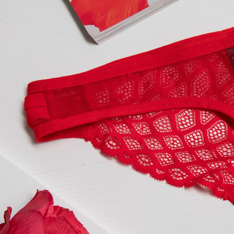Women's red lace thong - Underwear