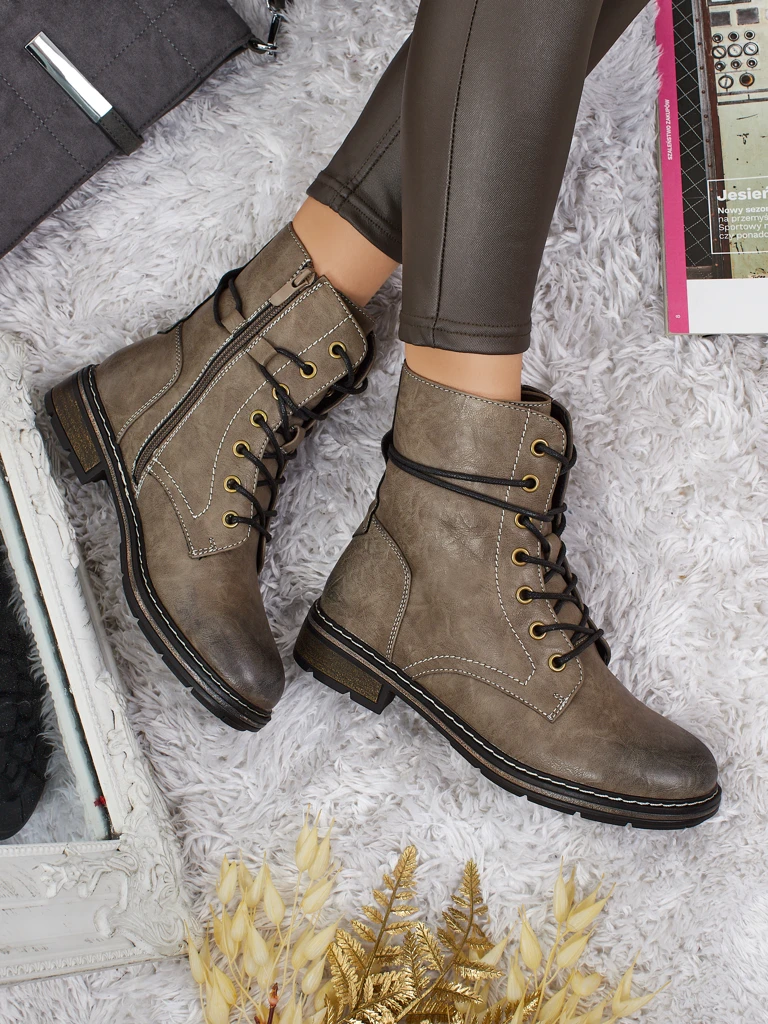 Женские ботинки Ravonna из экокожи на шнуровке