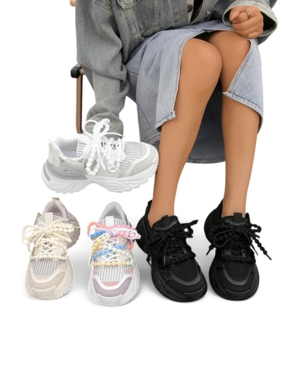 Royalfashion Women's sporty sneakers on a thicker sole Loness