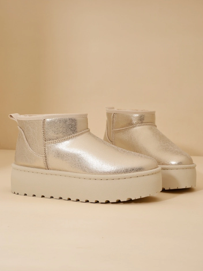 Royalfashion Women's platform snow boots a'la Dagodo