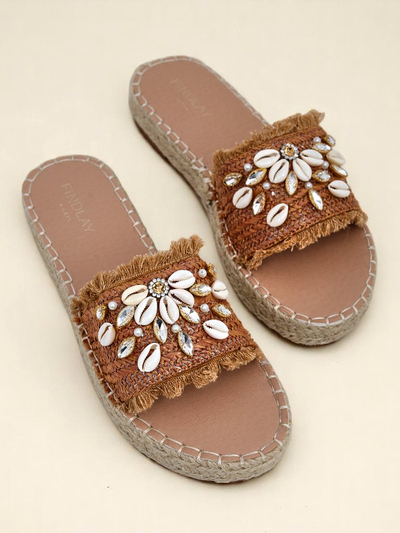 Сандалии Royalfashion Callista Boho Camel на плоской платформе с ракушками