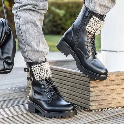 OUTLET Black boots with Mais pearls - Footwear
