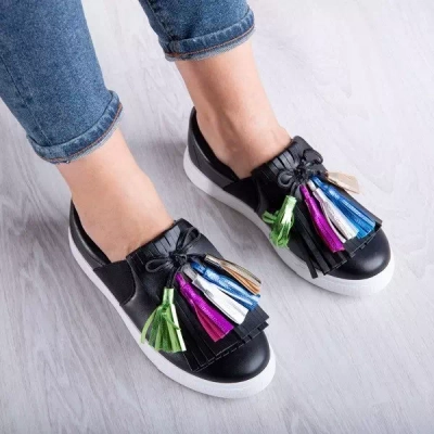 OUTLET Black sports sneakers with Osederra fringes - Footwear