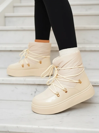 Royalfashion Women's slip-on snow boots in cream color Dabenda