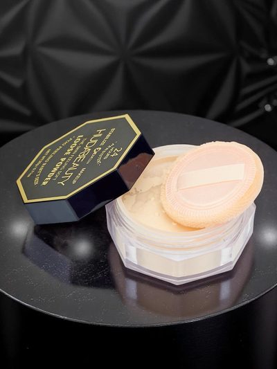 Brīvi birstošs pūderis ar dabisku efektu