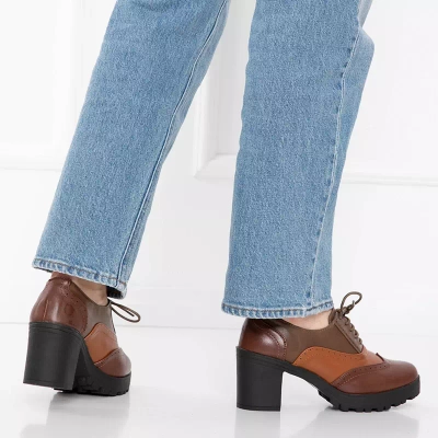 OUTLET Dark brown Tiarino women's half shoes on a post - Footwear
