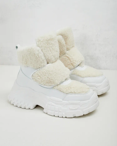 Royalfashion Women's snow boots with sheepskin Segulla