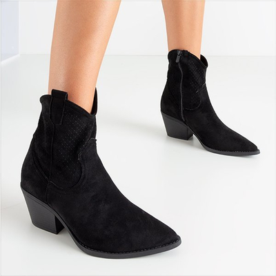 Black openwork boots a'la cowboy boots Bakkerom - Footwear
