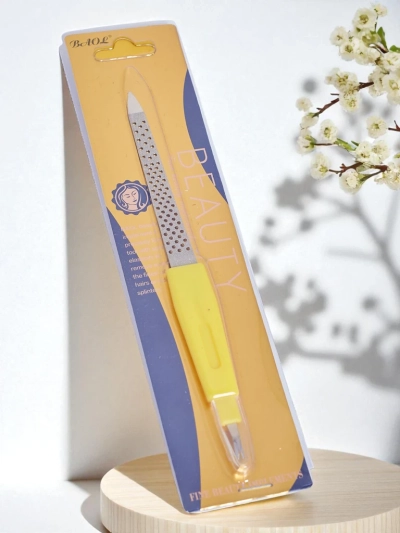 Perforēta nagu vīle ar rievu