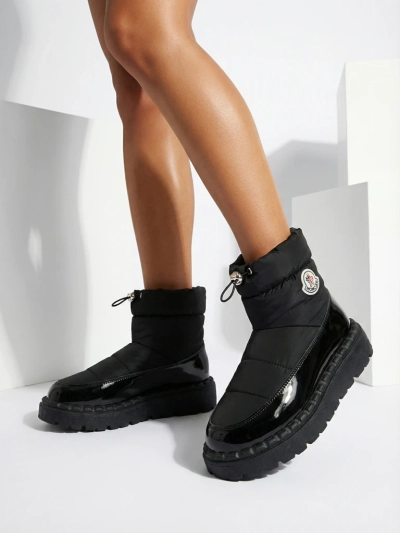 Royalfashion Women's slip-on snow boots in black color Ireda