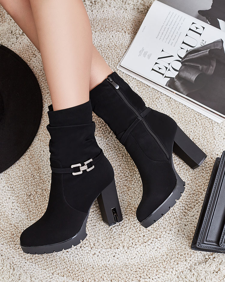 Royalfashion Женские сапоги на шпильке с декором Teroleda