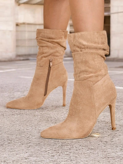 Royalfashion Sievietes stiletto ķēves zābaki Ledio