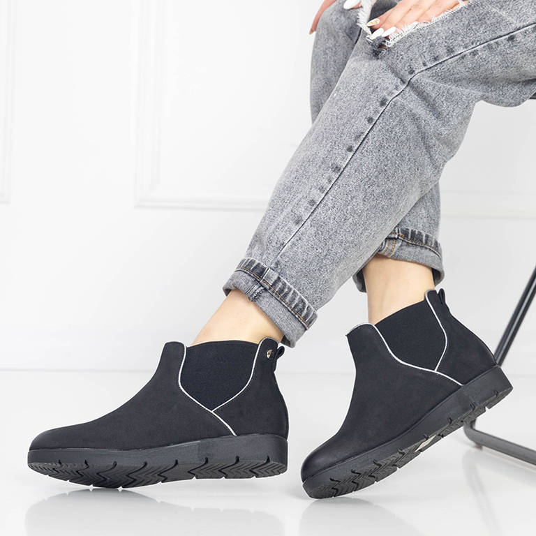 OUTLET Elegant boots for women black Zulla- Footwear