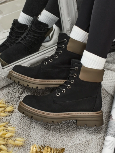 Women's Avienne Trapper Boots