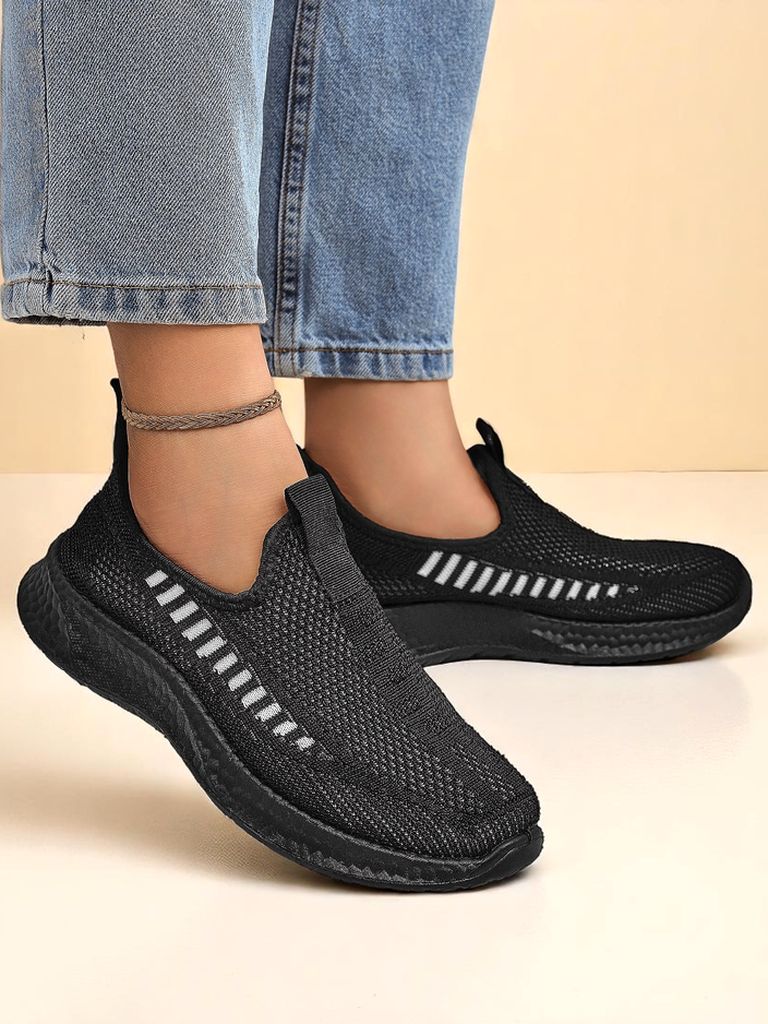 Royalfashion Sieviešu sporta apavi bez aizdares no auduma Sport Slip-On
