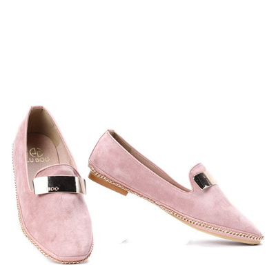 Różowe mokasyny z ozdobną blaszką Ines- Obuwie