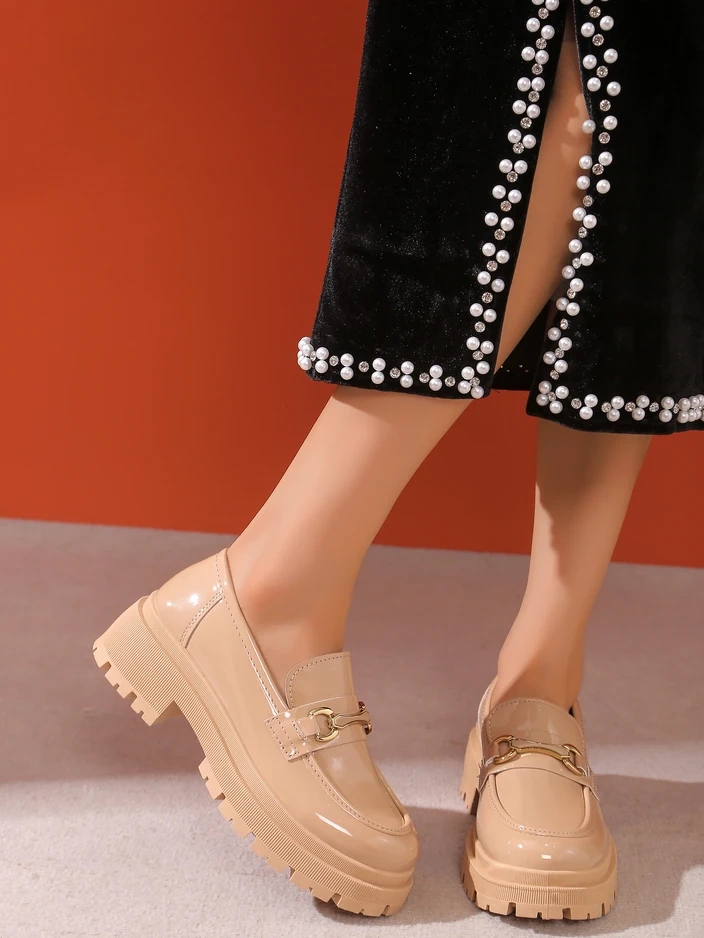 Royalfashion Sieviešu lakots mokasīns Berieta