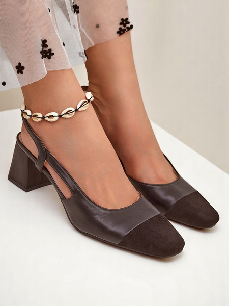 Royalfashion Sieviešu kurpes ar zemu papēdi ar dekoratīvu purngalu Eleganzo