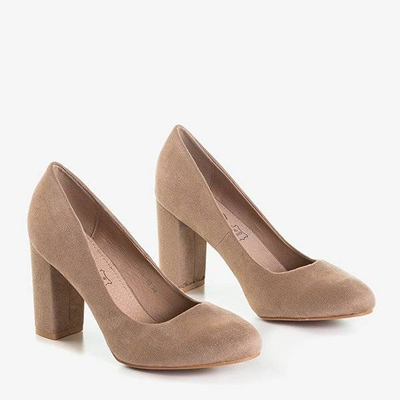 Beige pumps on the Amelle post - Footwear