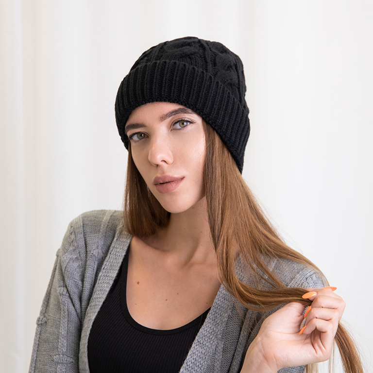 Sieviešu ziemas melnā cepure - Aksesuāri
