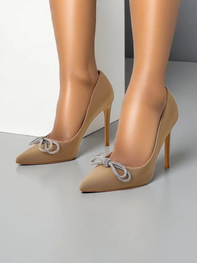 Royalfashion Women's pumps resembling satin with a bow Hefion