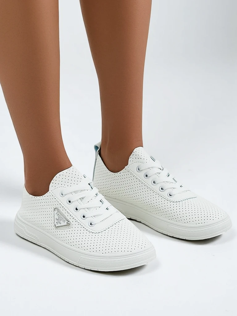 Royalfashion Lace-up women's sporty shoes with a print Fennie