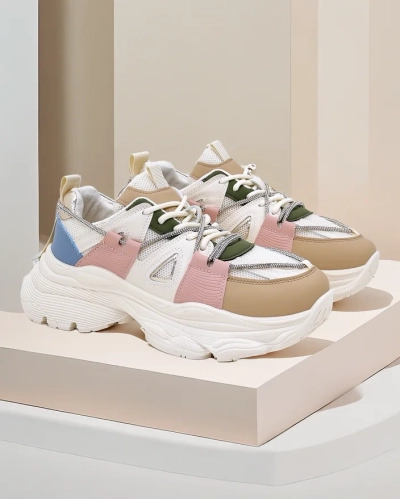 Royalfashion Women's sneakers on a thicker sole Reterri