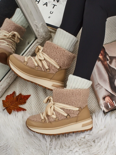 Women's snow boots with fur Verruna