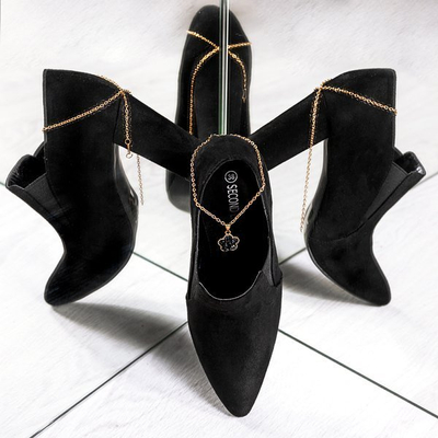 Black boots on the upper Prisha post - Footwear 1