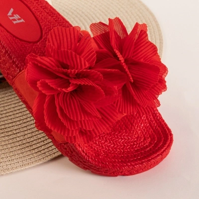 OUTLET Red women's slippers with flowers Pamelina - Footwear
