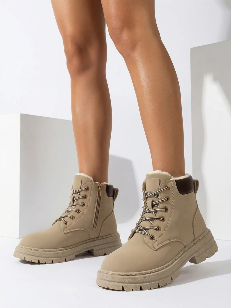 Royalfashion Pelēki brūni sieviešu siltinātie trapper zābaki Radoras