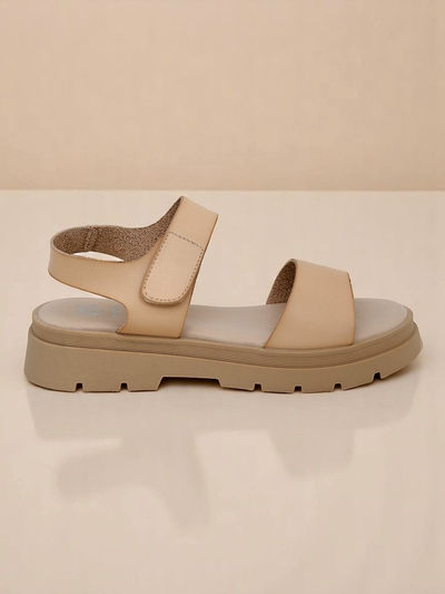 Royal Fashion Women's Otvanna sandals with a thick sole