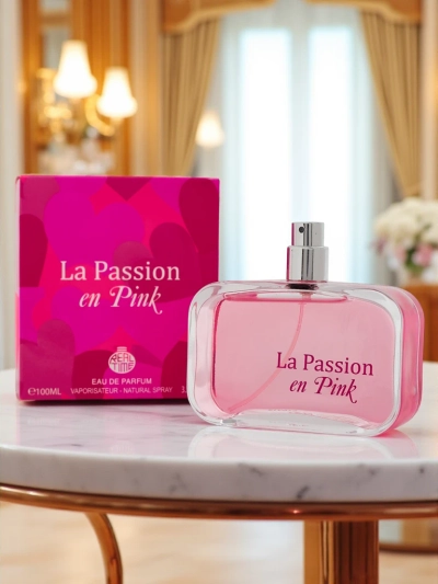 Awa di Perfume pa Dama Inspirá La Passion en Pink