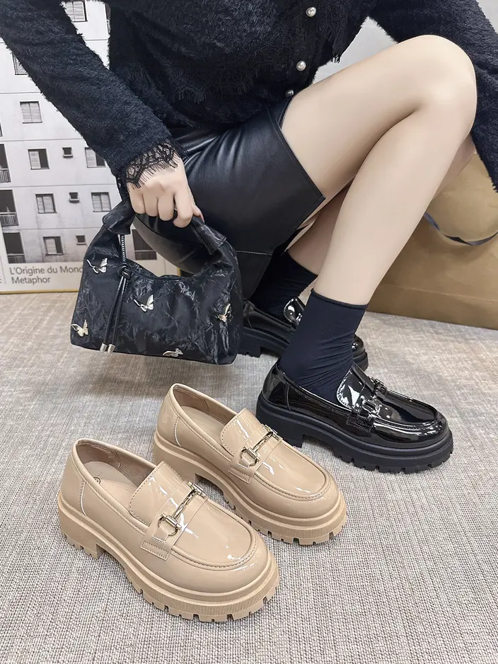 Royalfashion Women's patent moccasins Adelio