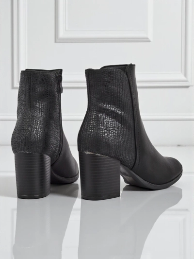 Royalfashion Sieviešu zābaki ādrai uz stieņa Abinom