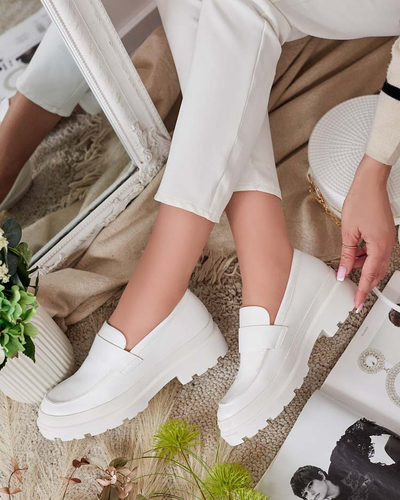 Mokaseno por Lejdi Aura Blanka sur Platformo - Eleganta kaj Komforta, Eko-Leðre