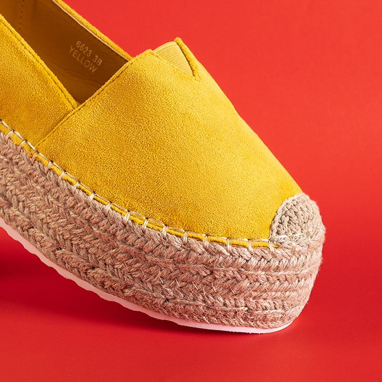 Women's yellow espadrilles on the Erolova platform - Shoes