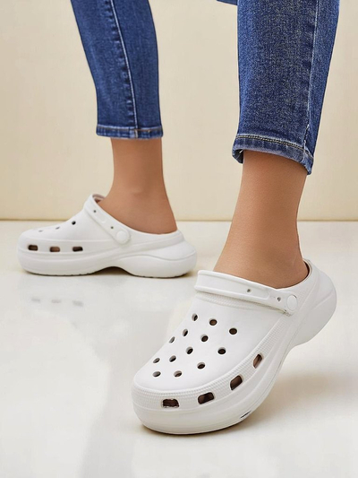 Royalfashion Women's rubber sandals with cutouts Dellosa