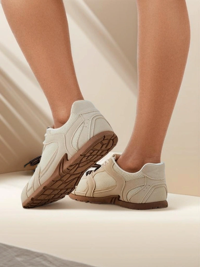 Royalfashion Женские спортивные кроссовки Erir