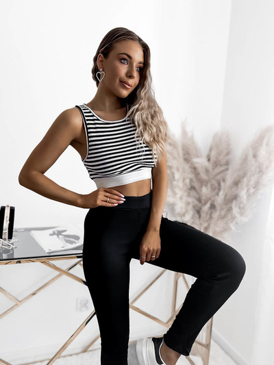 Women's leggings in black- Clothing