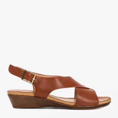 OUTLET Brown women's sandals on a low wedge Jaliga - Shoes