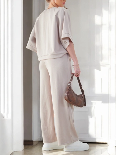 Royalfashion Women's outfit with short sleeves and flared pants