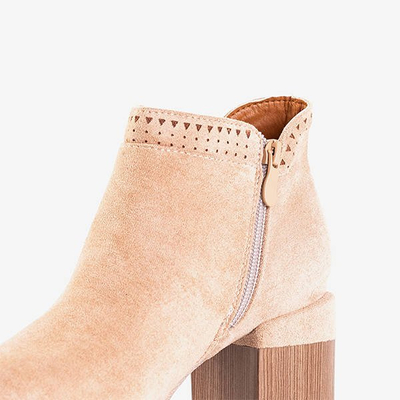 Light brown boots with square heel Tours - Footwear