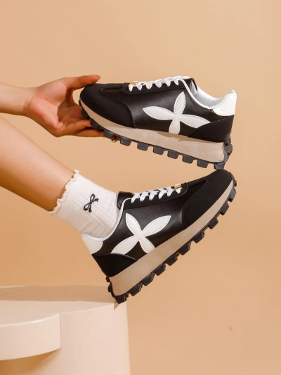 Royalfashion Women's sports sneakers on a thicker sole Aloqa