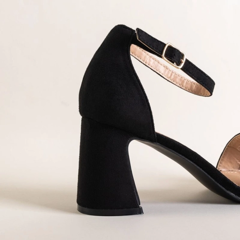 OUTLET Black women's high-heeled sandals Maniza - Footwear