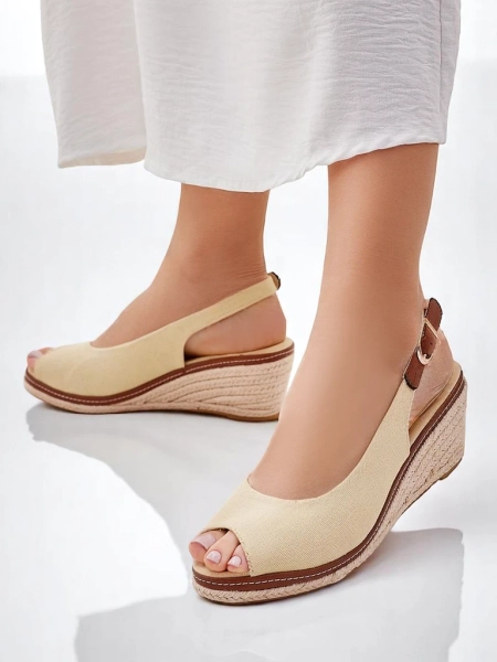 Royalfashion Sieviešu wedge sandales atvērtas pirkstiem Tafenis