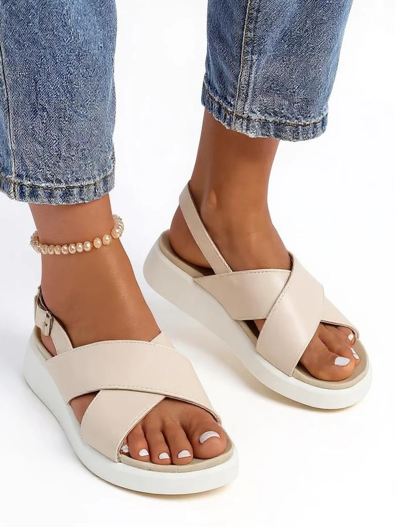 Royalfashion Женские сандалии на толстой подошве Riva Star