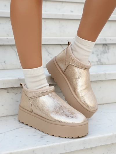 Royalfashion Women's short boots a'la snow boots Ozozi