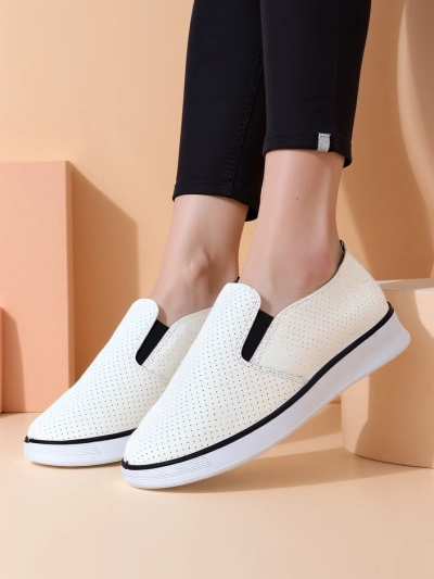 Royalfashion Sieviešu perforētie sporta apavi Musio